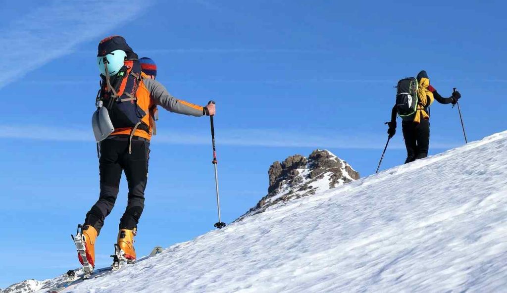 camminate sulla neve