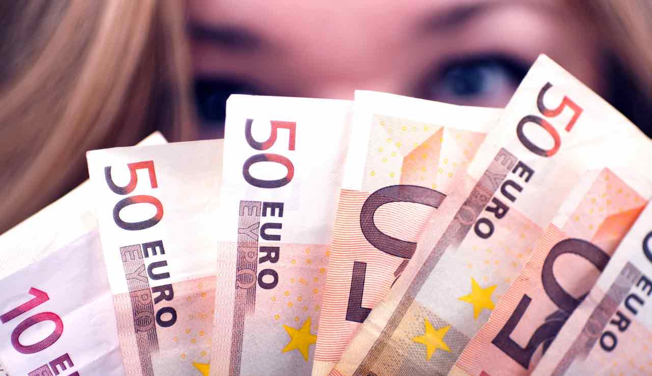 Bonus 3000€, zero vincoli ISEE | Single o sposato non fa differenza: se lo richiedi te lo danno per forza